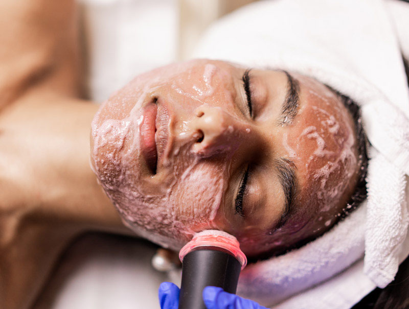 Glo₂Facial by Geneo™ Santa Fe NM